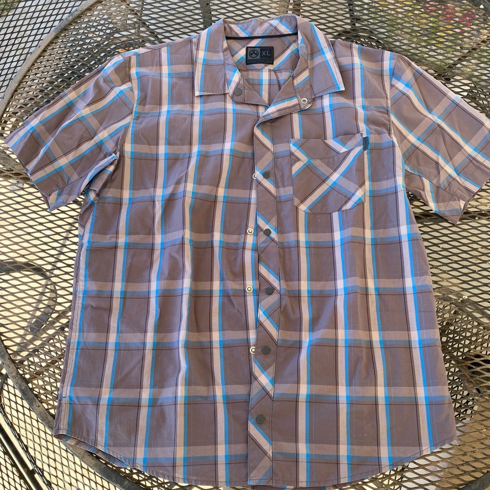 Men’s Magpul dress/work shirt. Size XL